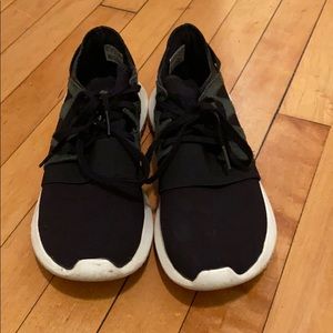 Adidas tubular viral sneakers